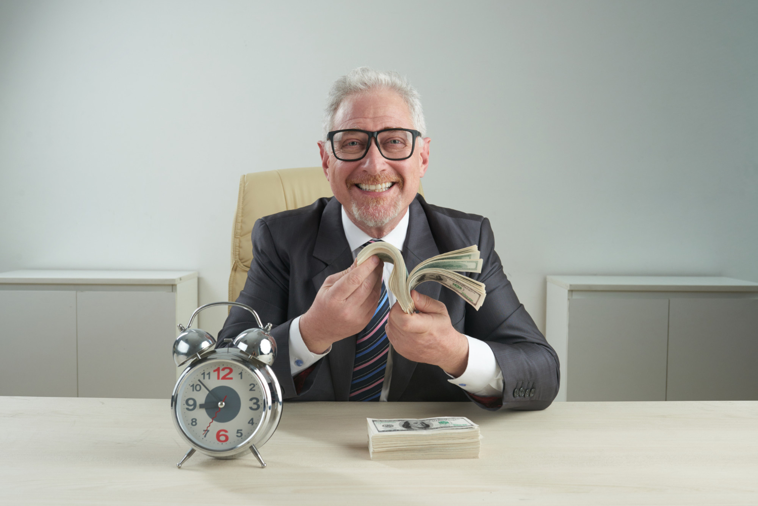 Quando que o empresário deve retirar em relação ao faturamento